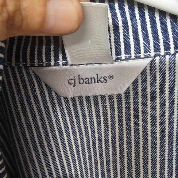 CJ Banks Vest Denim Blue White Railroad Stripes 2X - Picture 4 of 8